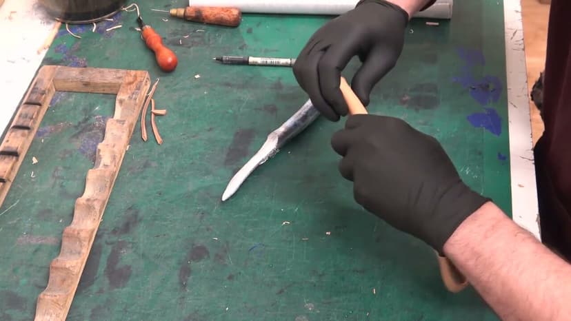 Making a leather sheath