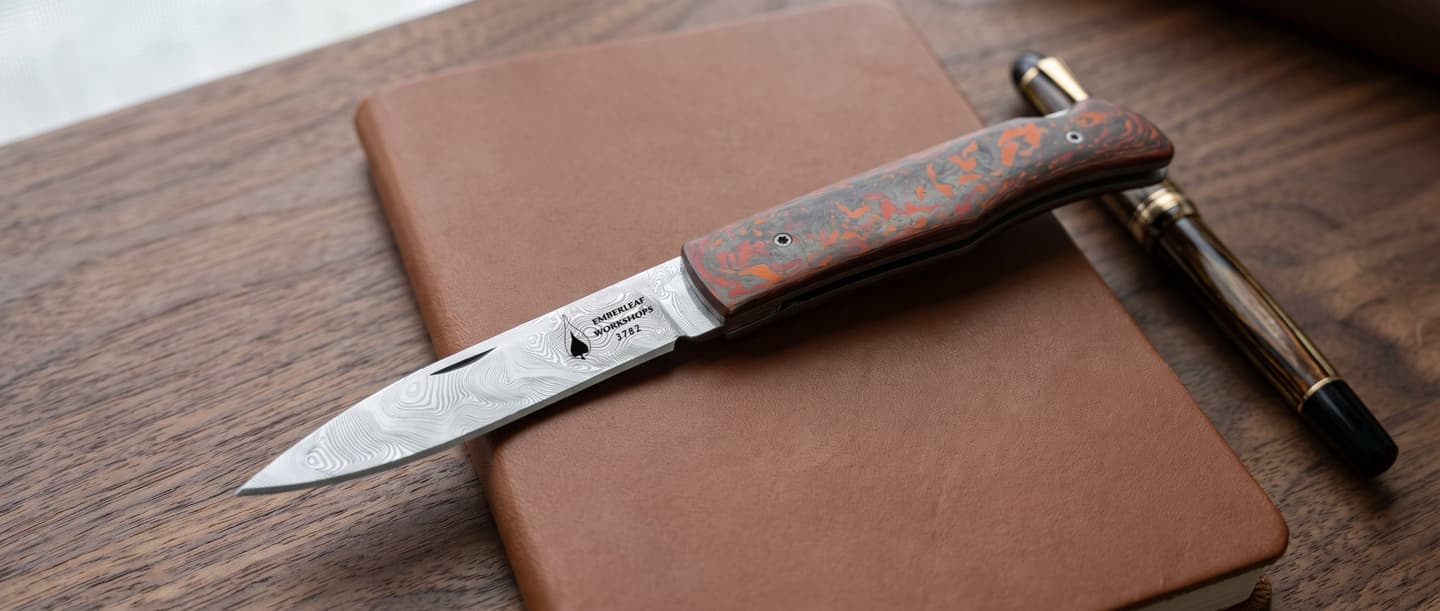 Aquila · Lockback or UK-Legal Slipjoint
