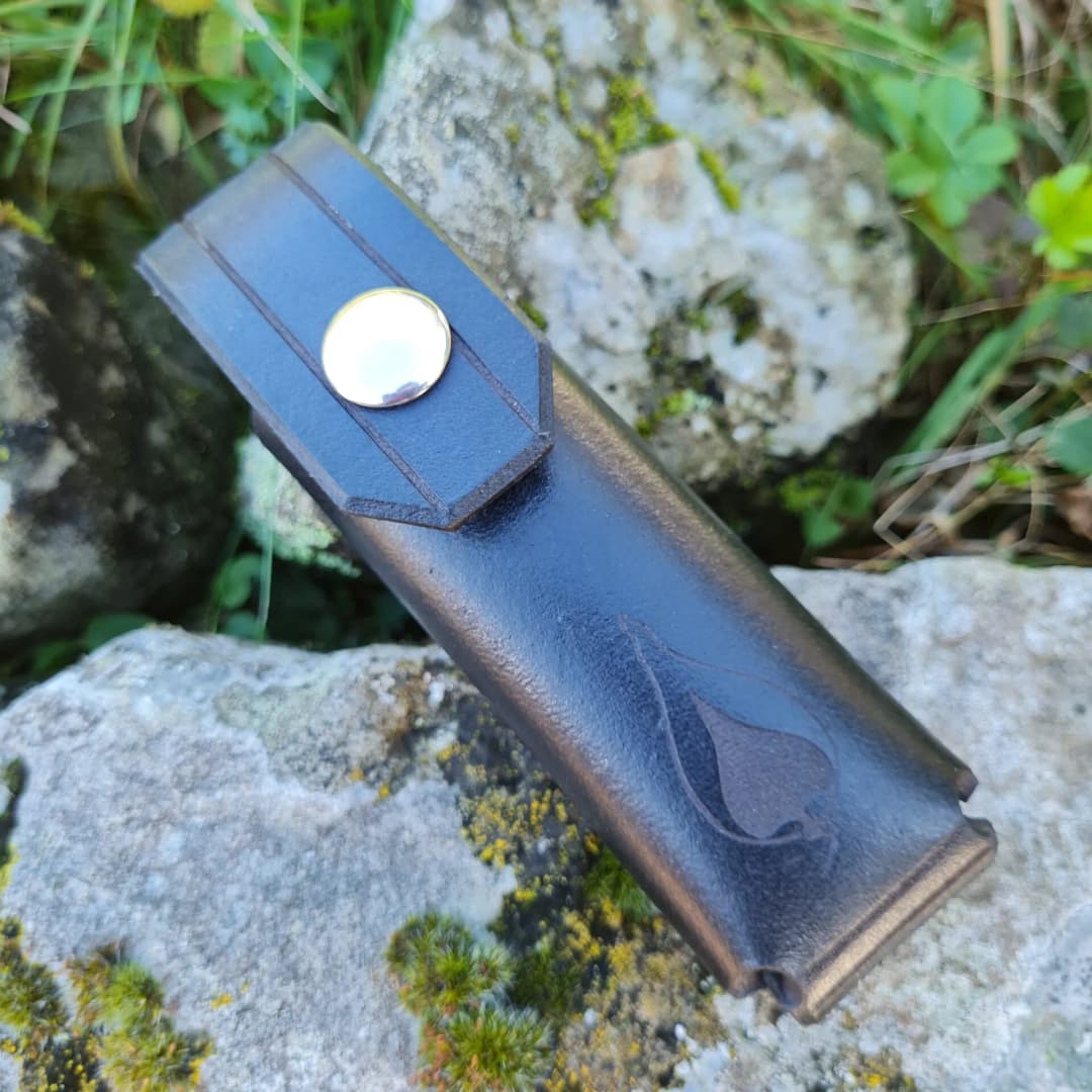 Cael v2 Lock Back view 3