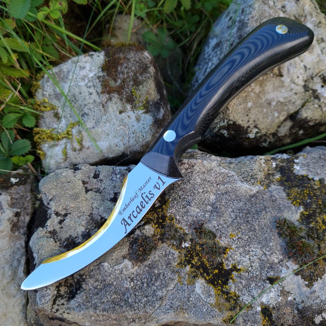 The Arcaelis v1 master, its blade engraved Emberleaf Master